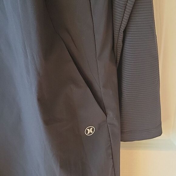 Hurley Women's Dress L Black Activewear Lightweight 1/4 Zip - Picture 5 of 8